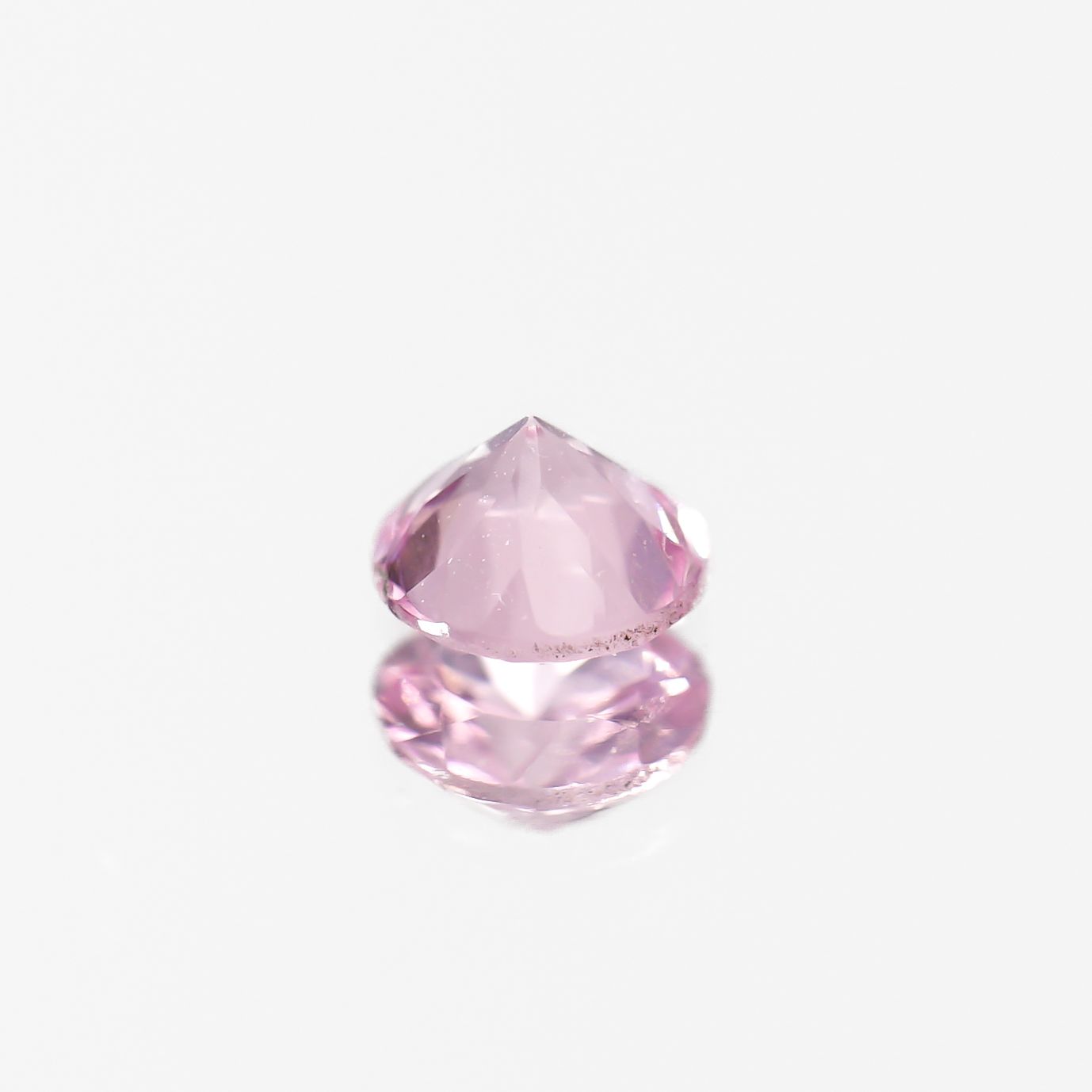 シルキーピンクスピネル タンザニア産 0.29ct[230421563]3.9x3.9mm前後
