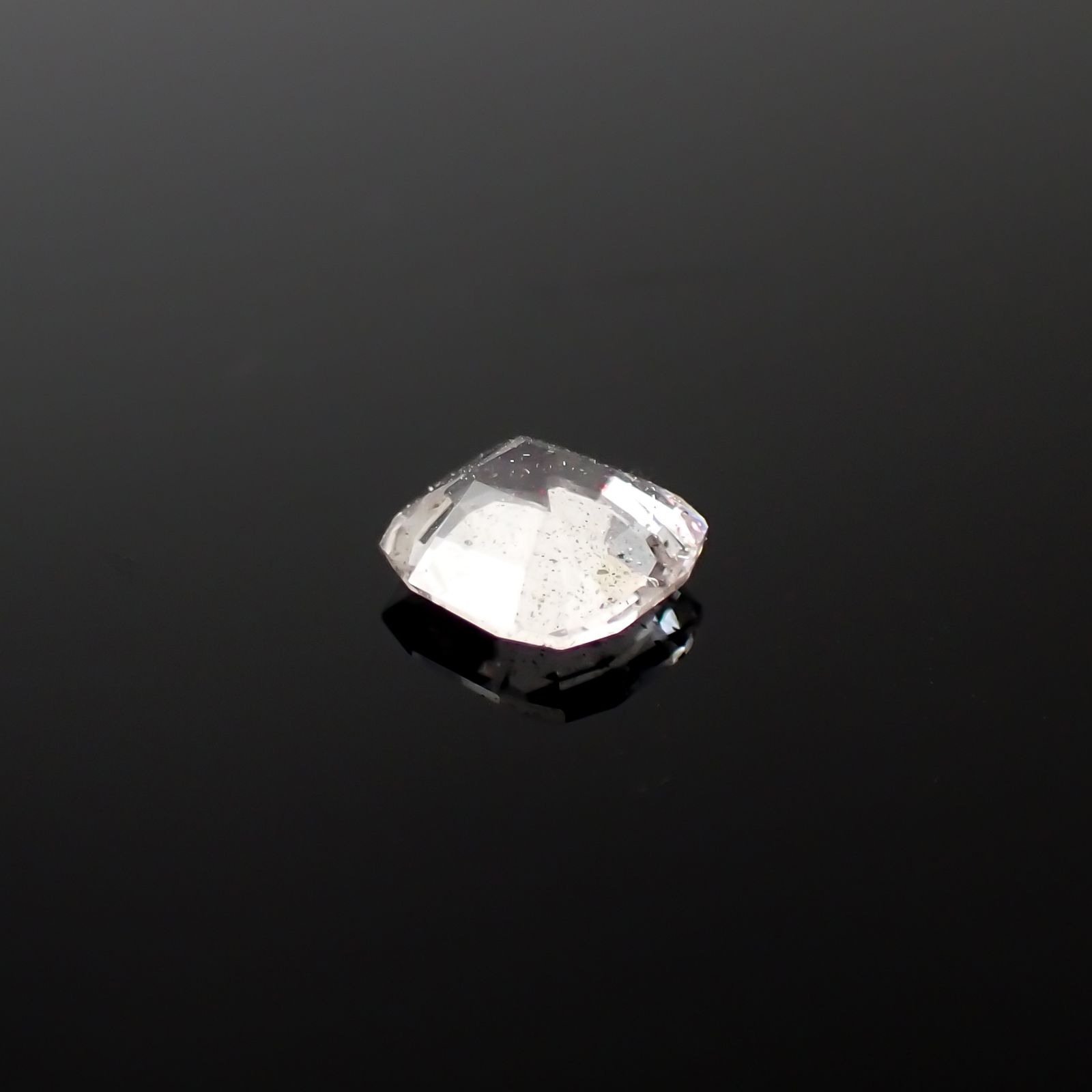 ◇カスタムカット◇ティンカーベルクォーツ ブラジル産 0.46ct[240125450]5.4x5.1mm前後