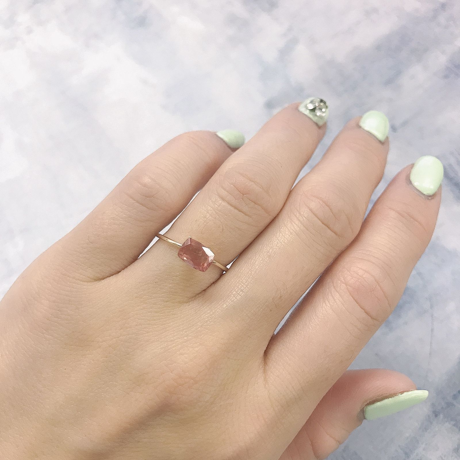 アンデシン(宝石名アンデシン)チベット産 0.85ct 識別済[220115260]7.1x4.9mm前後