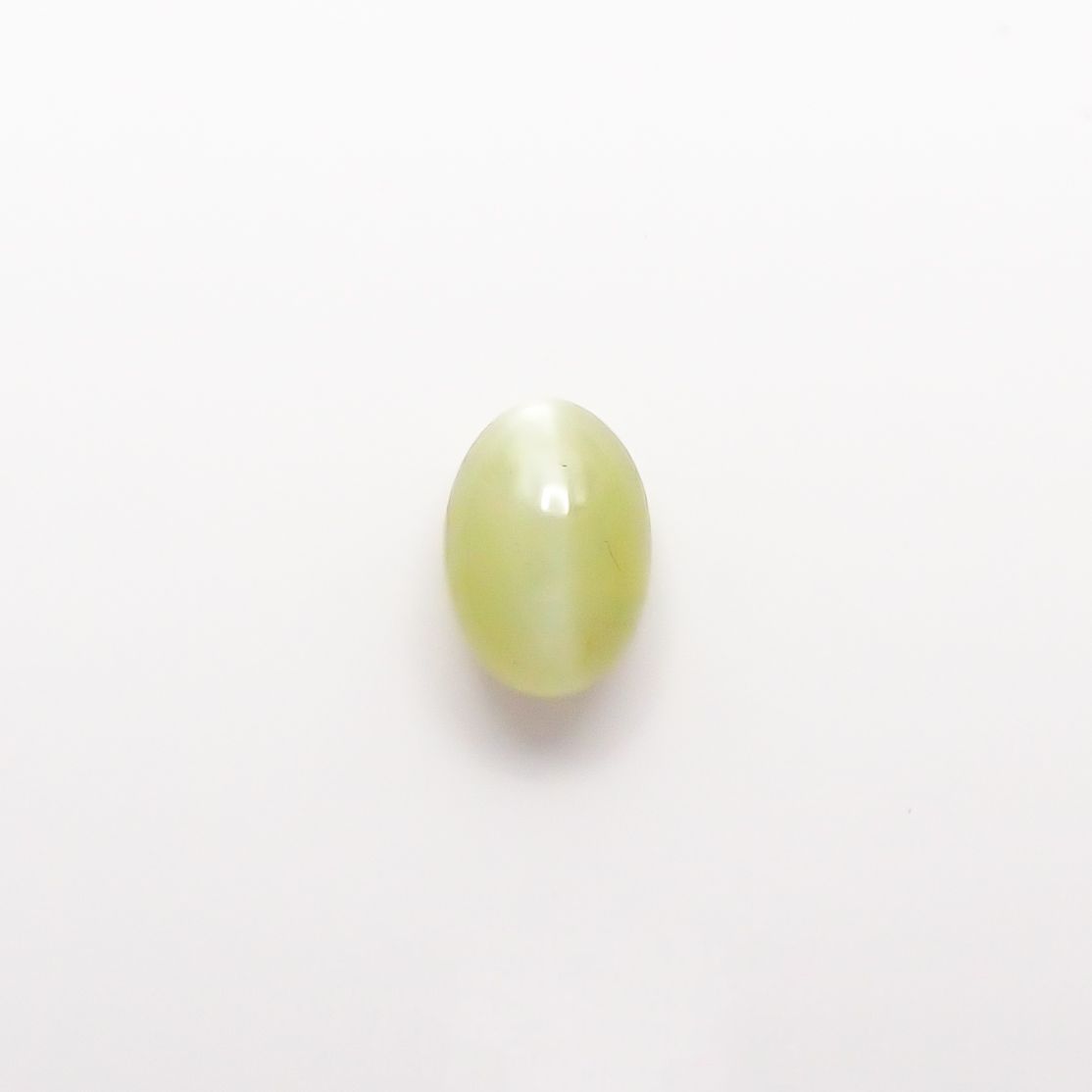 クリソベリルキャッツアイ(宝石名クリソベリル・キャッツアイ) スリランカ産 1.929ct ソ付(彩珠)[210711483]7×4.9mm前後