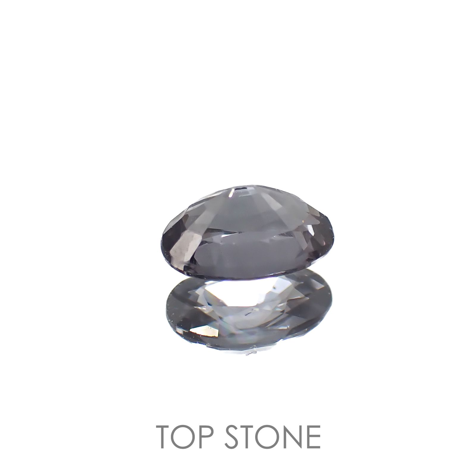 カラーチェンジガーネット アレキタイプ(宝石名ガーネット)マダガスカル・ベキリー産 0.58ct 識別済[220716946]6x4.1mm前後