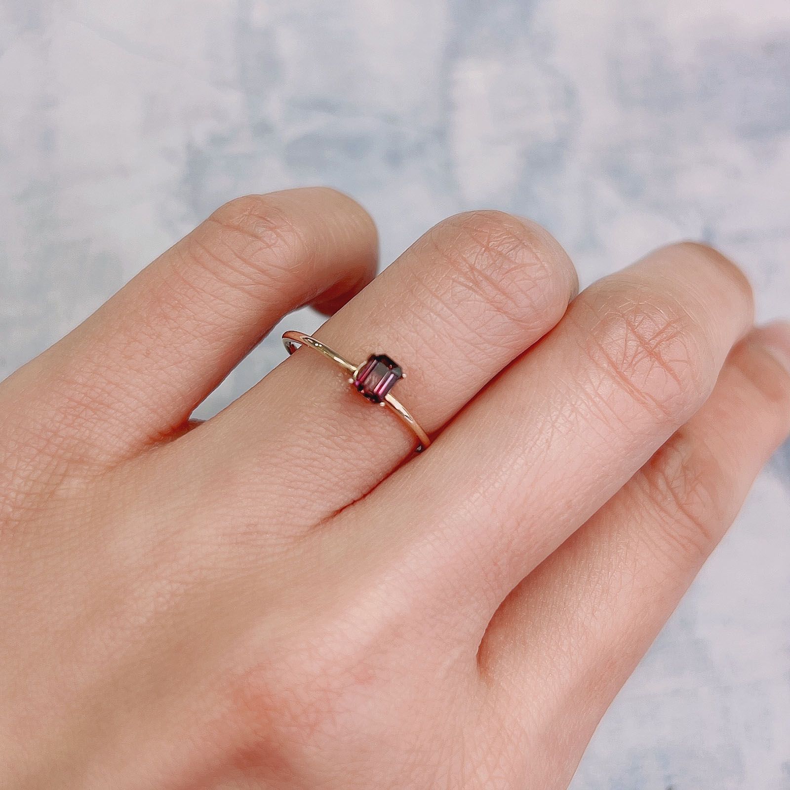バイカラーサファイア(宝石名バイカラー・サファイア) タンザニア産 0.30ct 識別済[21029741]4.2×3.2mm前後