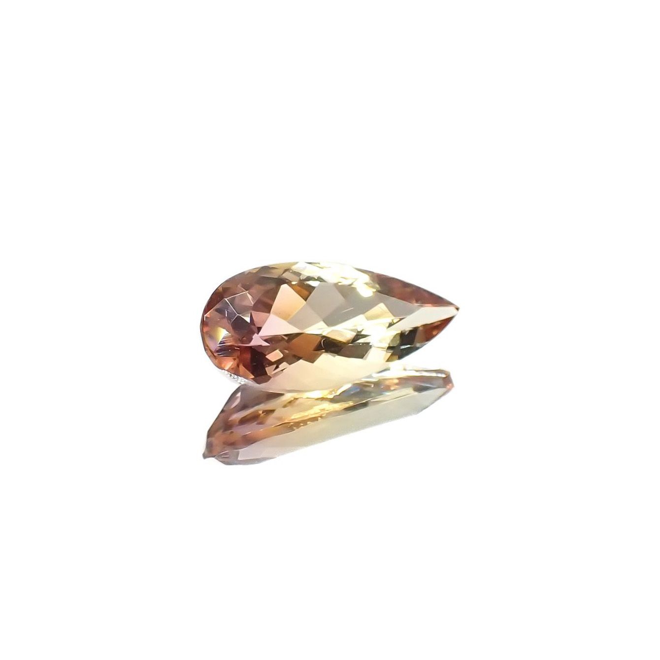インペリアルトパーズ ブラジル産 1.47ct / 11.3x5.4mm前後 [240326384]