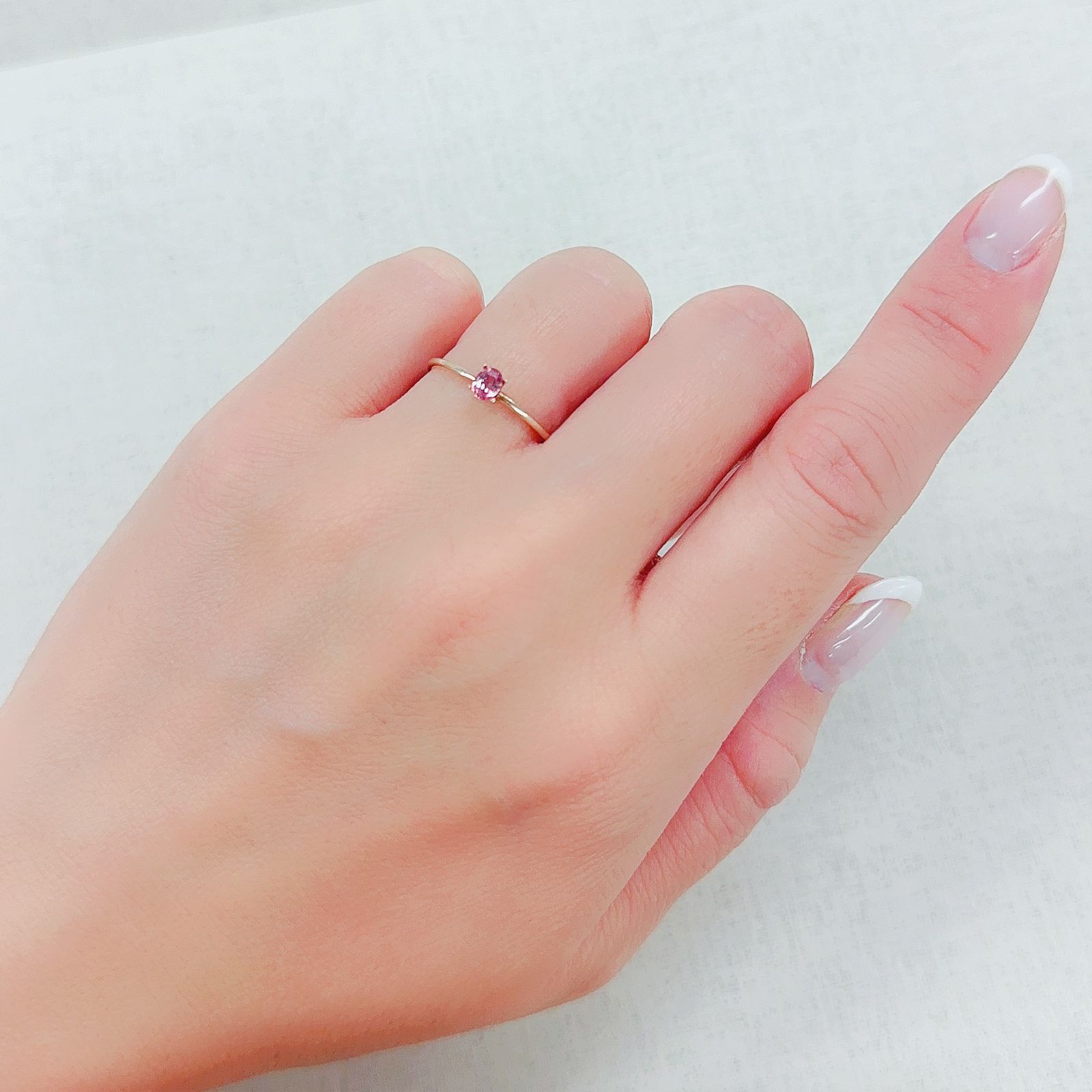 パパラチャサファイア 非加熱(宝石名サファイア/別名パパラチャ・サファイア)スリランカ産 0.22ct GIA鑑付[230521929]3.96x3.04mm前後
