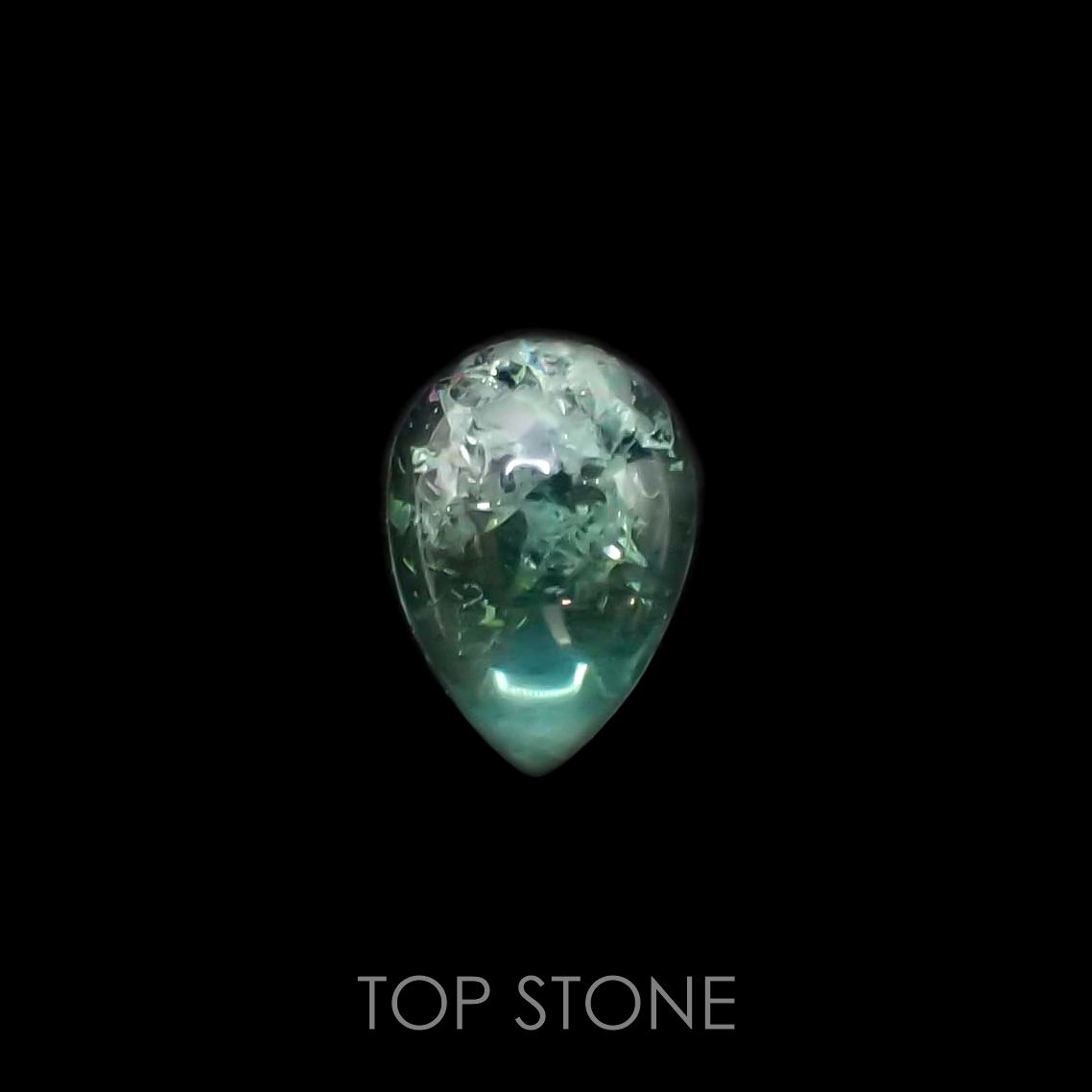 フローライト フルオレッセンス(宝石名フルオライト)イギリス・ロジャリー鉱山産 1.96ct 識別済[211113769]9.2x6.5mm前後