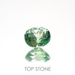 ミントガーネット(宝石名グリーン グロッシュラー・ガーネット)タンザニア産 0.56ct 識別済[221018628]5.2x4.4mm前後
