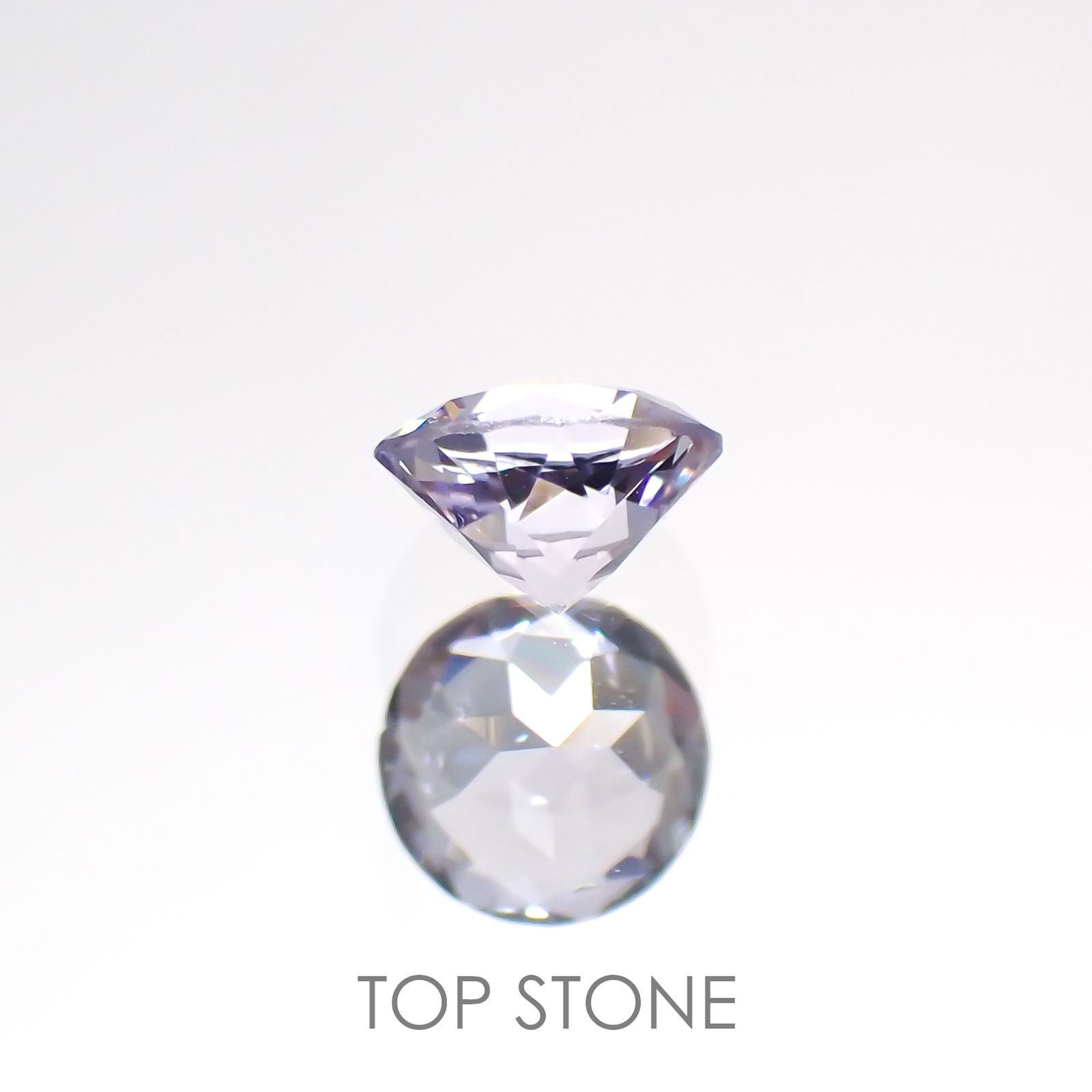 マリアライトフルオレッセンス(宝石名パープル・スキャポライト) スリランカ産 0.18ct 識別済[21049564]4×4mm前後