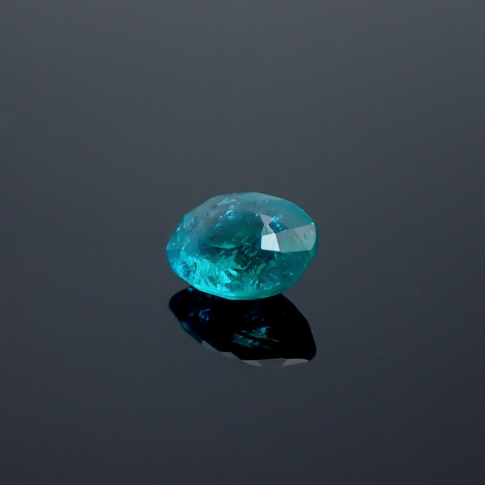 パライバトルマリン(宝石名トルマリン/別名パライバ・トルマリン)エチオピア産 GIA鑑付 0.54ct / 5.76x4.46mm前後 [260933197]