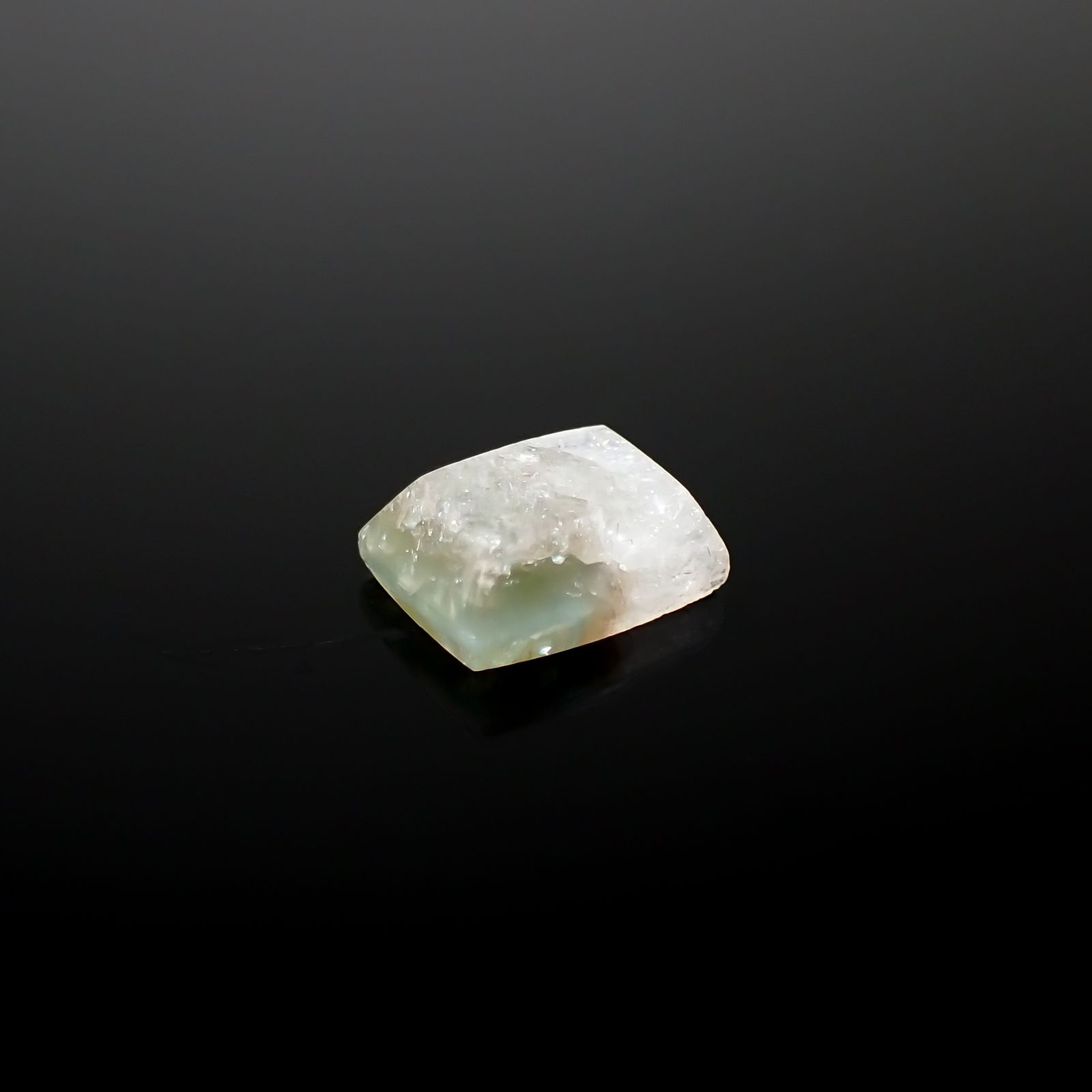 パライバクォーツ ブラジル産 3.11ct[240527410]10.2x7.8mm前後