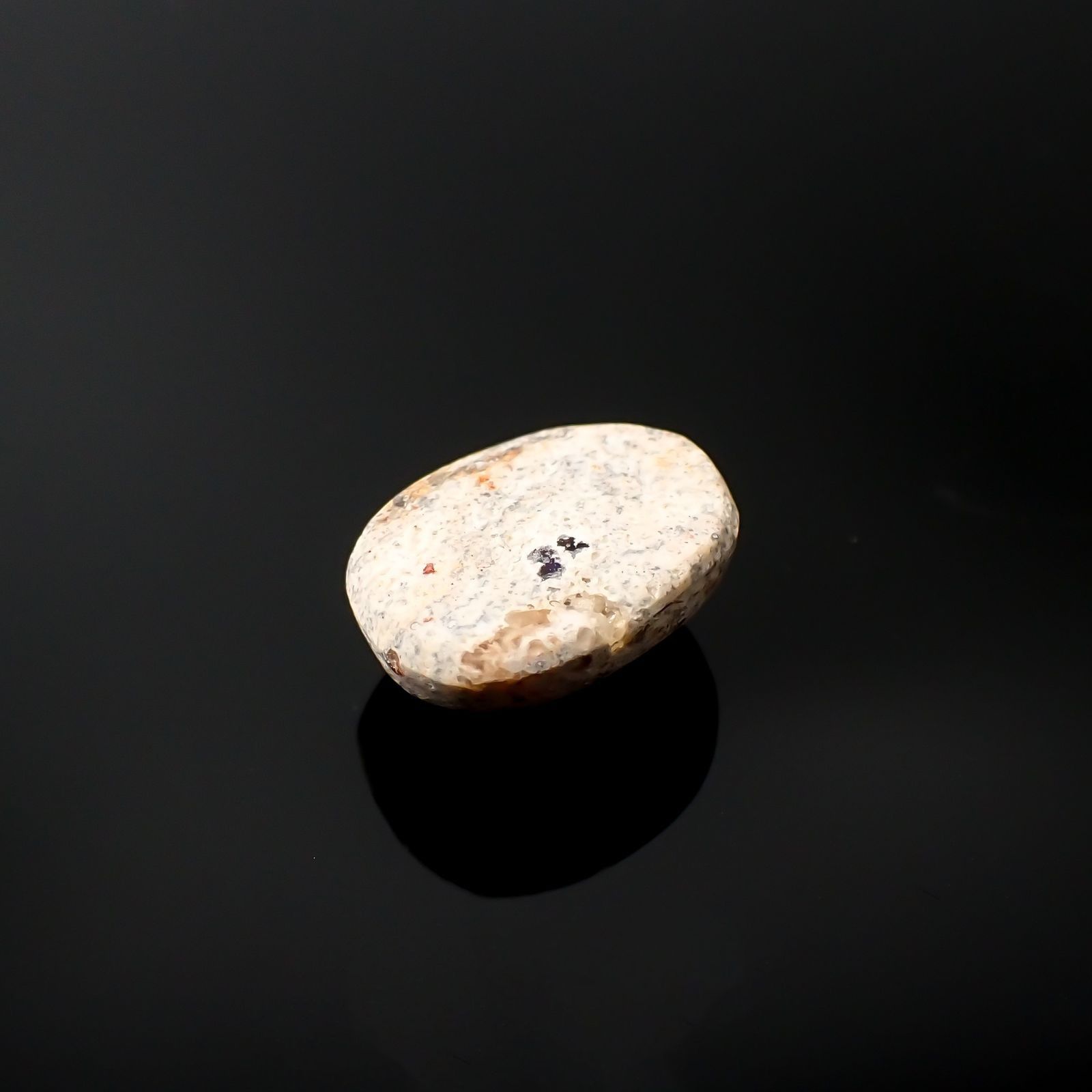 カンテラオパール  メキシコ産 4.68ct / 13.7x10.4mm前後 [251017197]