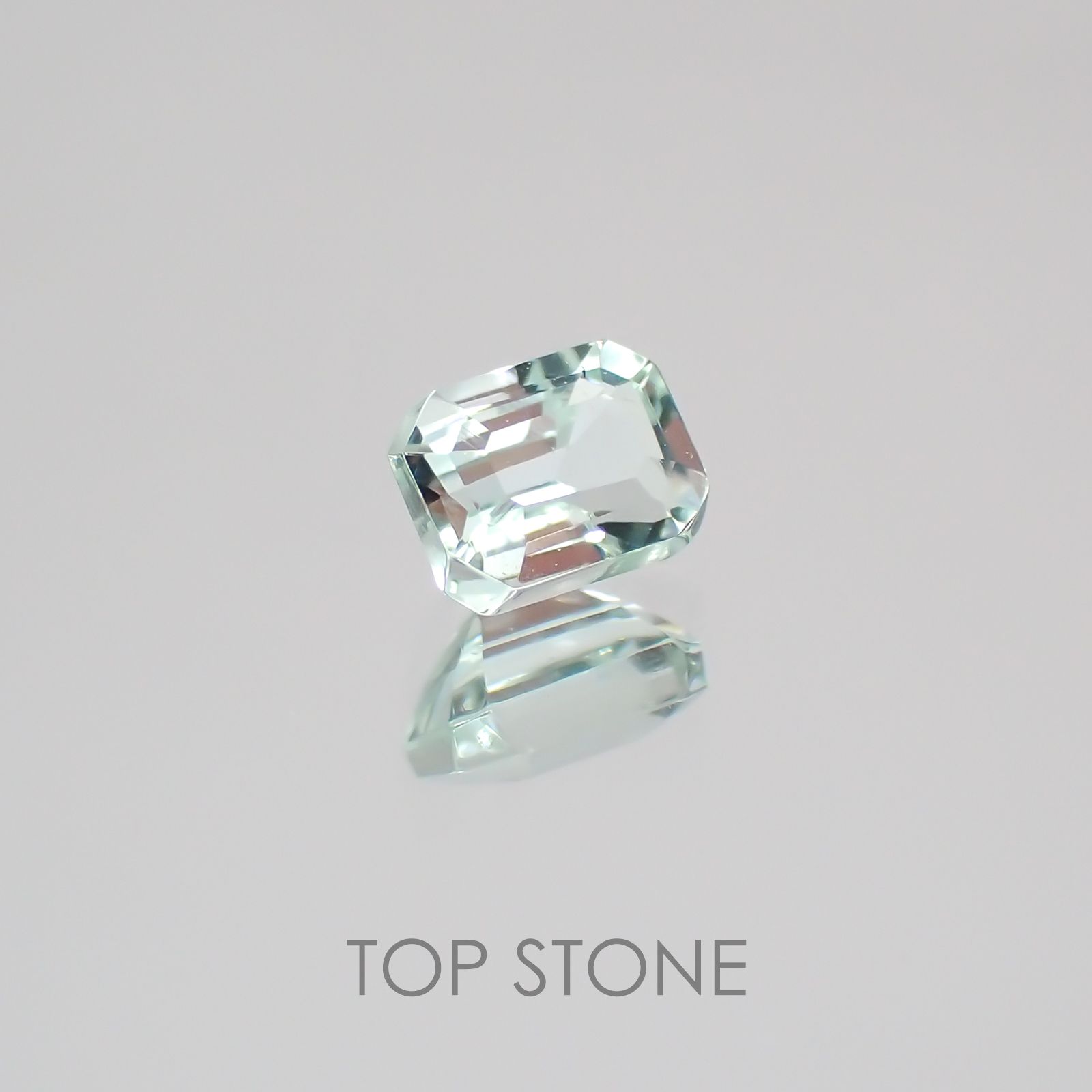 ミントベリル(グリーンベリル) ブラジル産 ルース 0.2ct[21069717]4×3.1mm前後