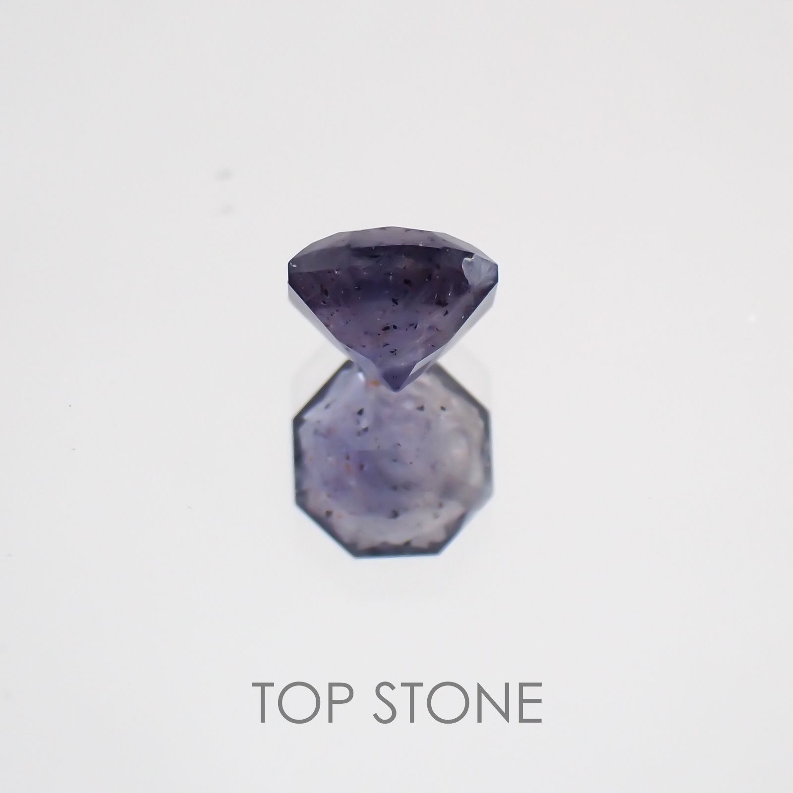 ◇オクタゴンカット◇ブラッドショットアイオライトSA インド産 ルース 0.26ct[210210080]3.9×3.9mm前後