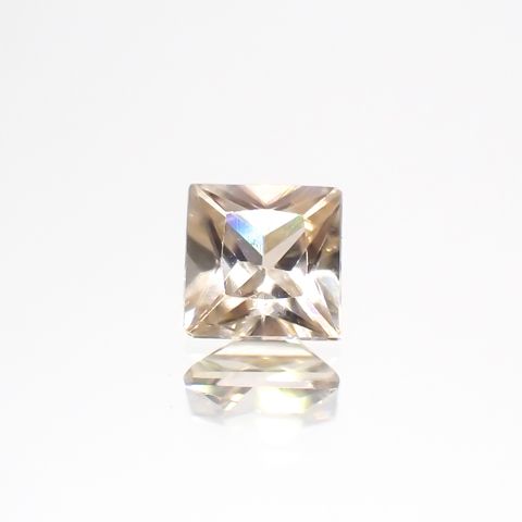 ◇プリンセスカット◇シャンパンカラージルコン(宝石名ジルコン)スリランカ/カンボジア産 0.51ct 識別済[230722982]4x4mm前後