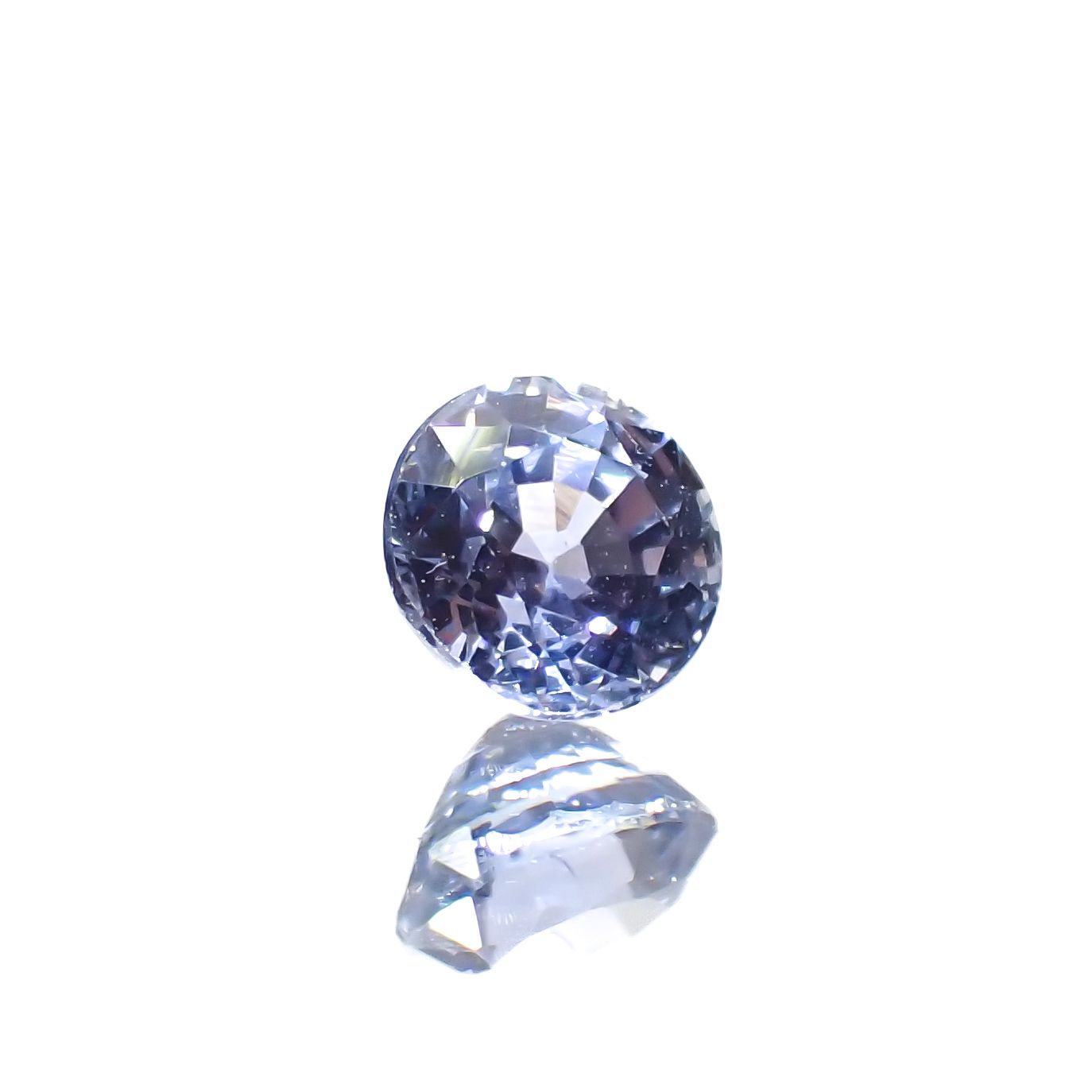 アイスブルーサファイア(宝石名サファイア)スリランカ/マダガスカル産 0.34ct 識別済[230722699]3.9x3.8mm前後