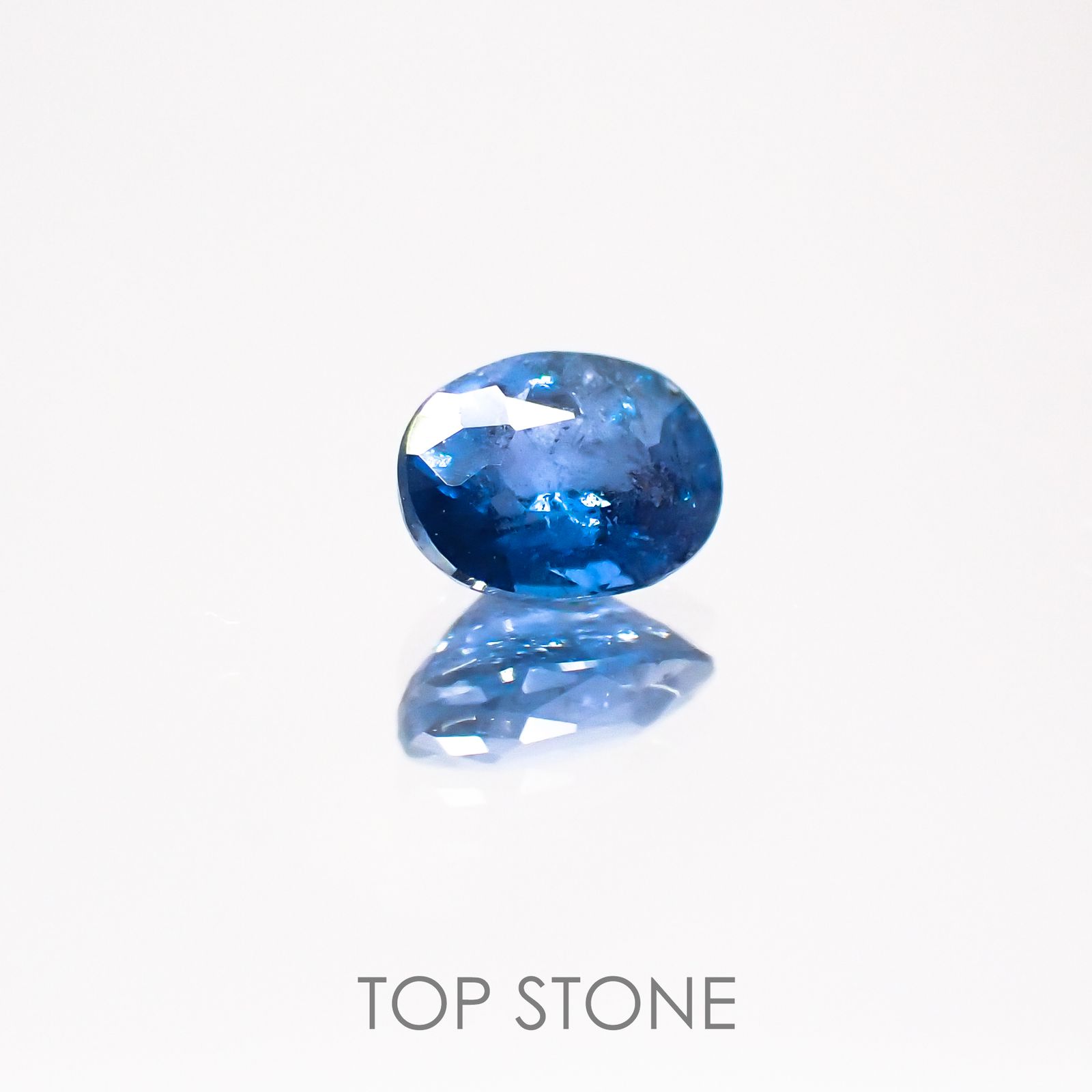 ガーナイト ナイジェリア産 ルース 0.22ct[210510959]3.7×2.9mm前後