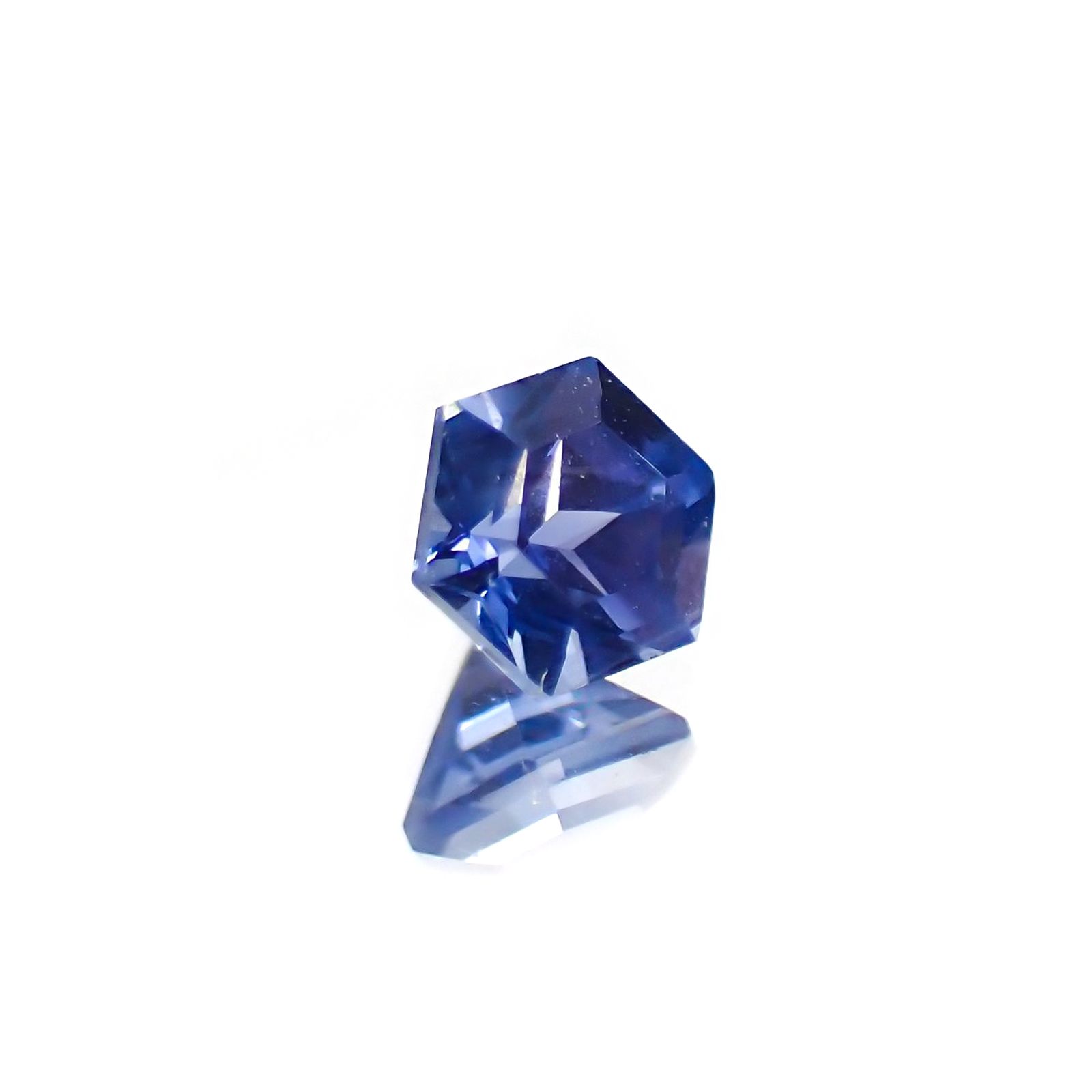 ◇ヘキサゴンカット◇サファイア(宝石名サファイア) マダガスカル産 識別済 0.25ct / 3.3x3.3mm前後 [260811054]