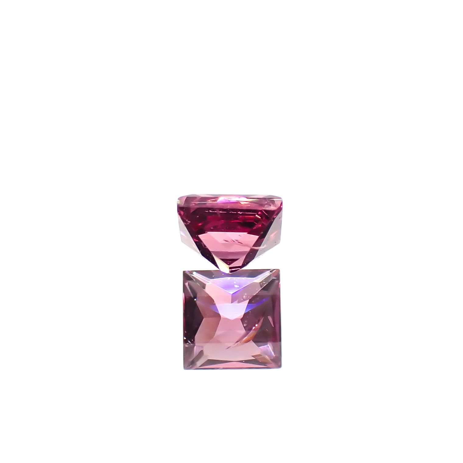 ◇プリンセスカット◇ホットピンクスピネル(宝石名ピンク・スピネル)タンザニア産 0.20ct 識別済[220817537]3x3mm前後