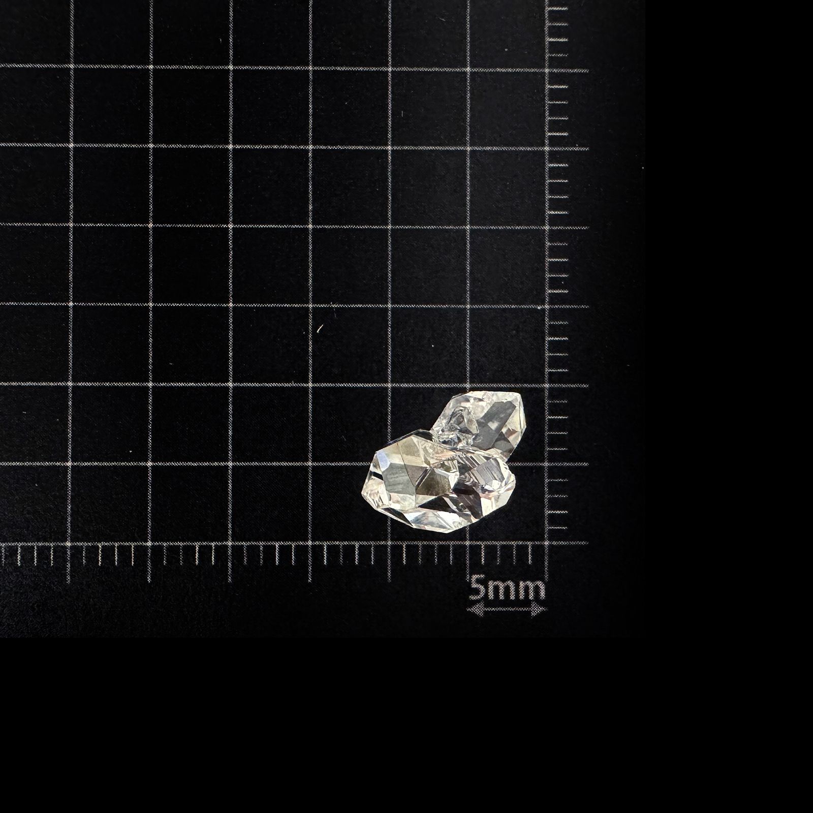 ハーキマーダイヤモンド 原石 アメリカ・ニューヨーク州産 2.68ct [250329975]10.7x8mm前後