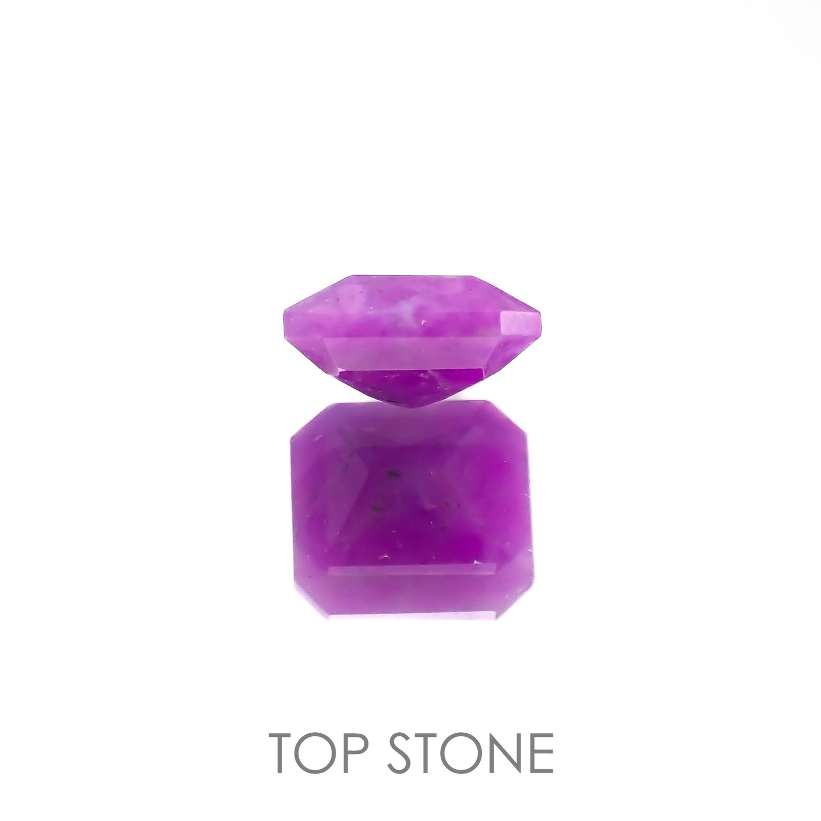 スギライト 南アフリカ産 1.12ct[220917604]6.7x6.4mm前後