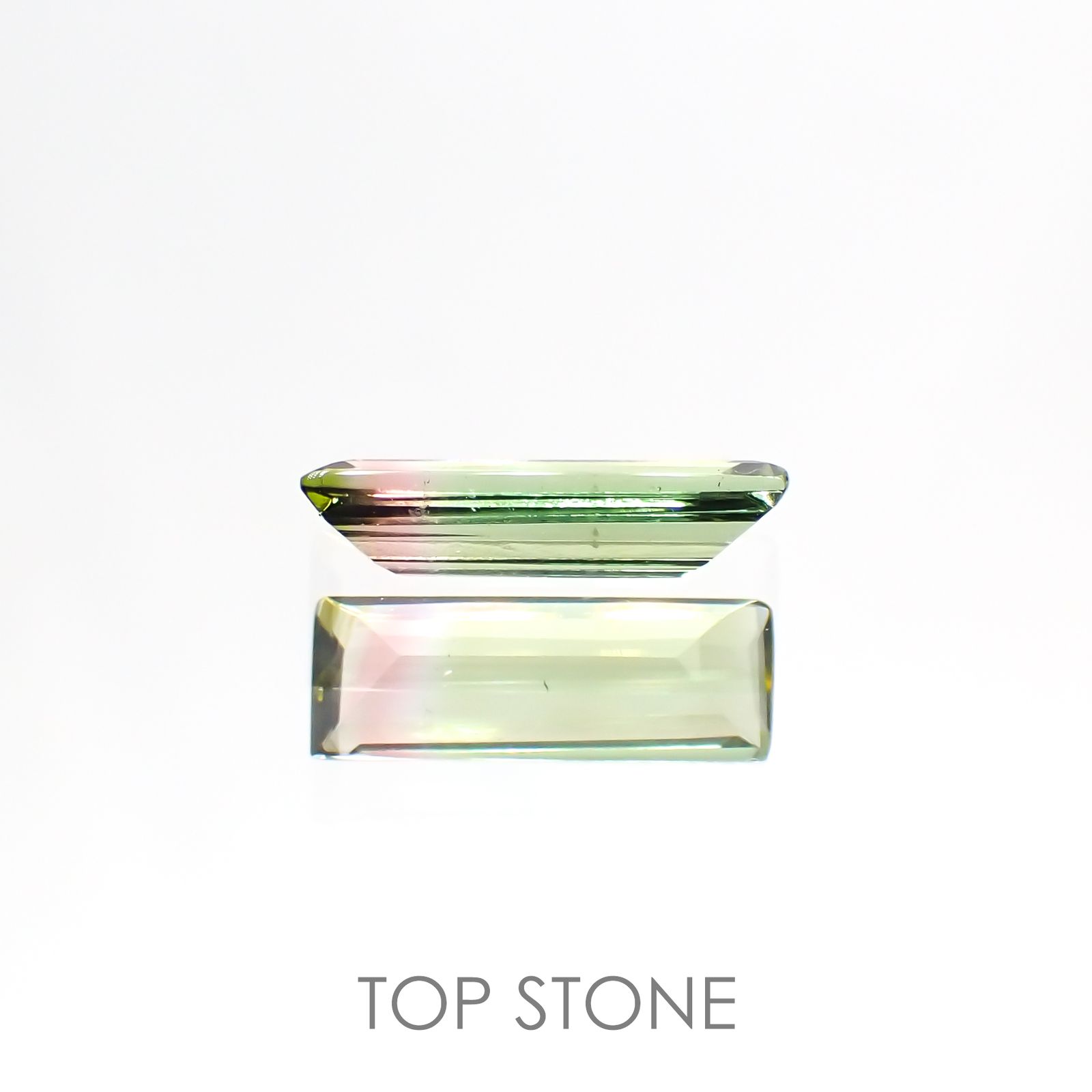 バイカラートルマリン(宝石名バイカラー・トルマリン) ブラジル産 0.60ct 識別済[211013627]9.1×3.2mm前後