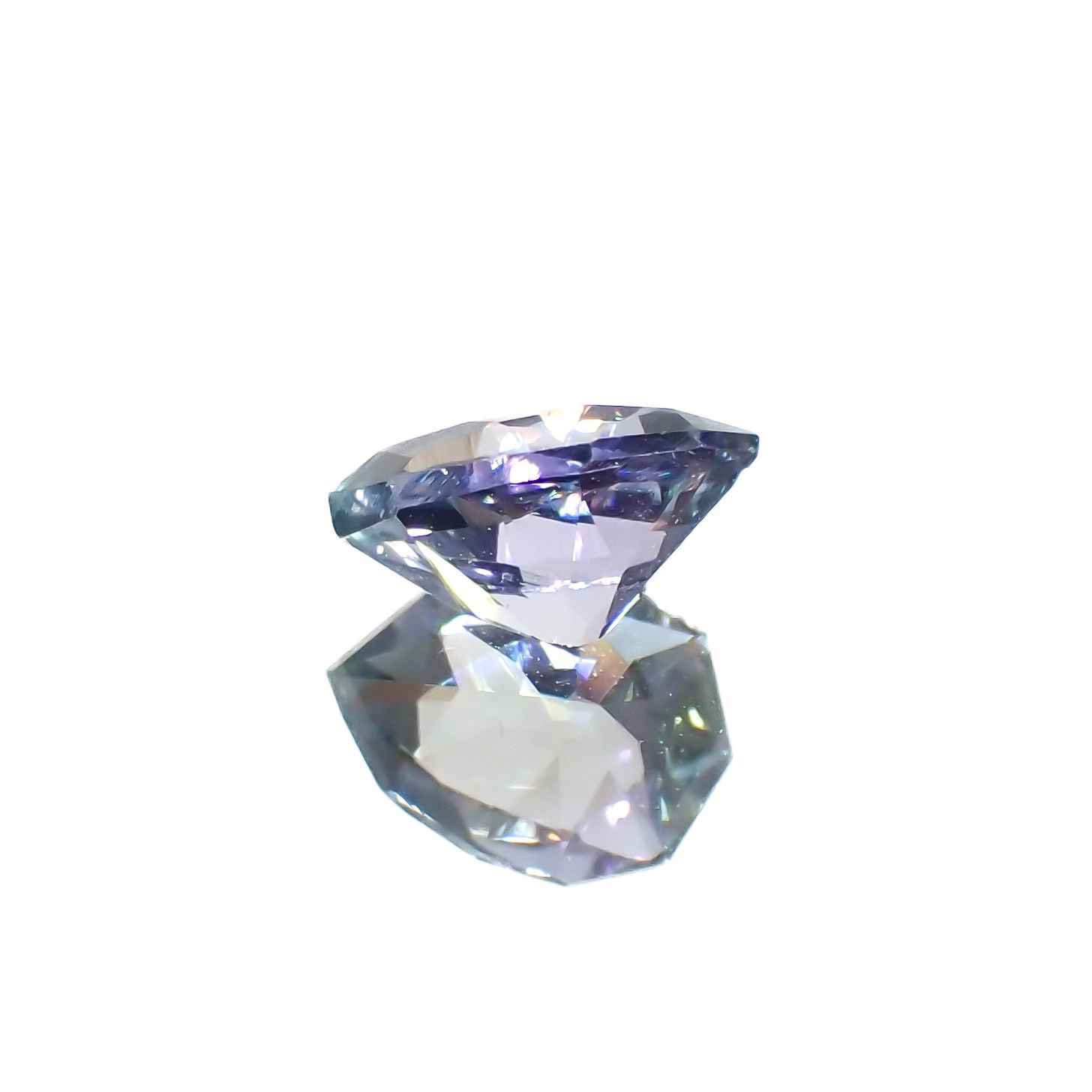◇カスタムカット◇バイカラータンザナイト 非加熱(宝石名ゾイサイト)タンザニア産 0.72ct 識別済[221118968]6.8x5.1mm前後