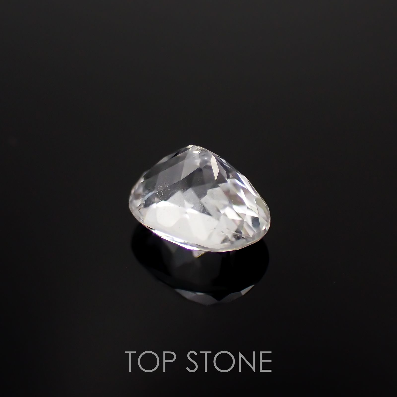 フェナカイト(宝石名フェナカイト)マダガスカル/ブラジル産 0.86ct 識別済[221119142]6.6x5mm前後