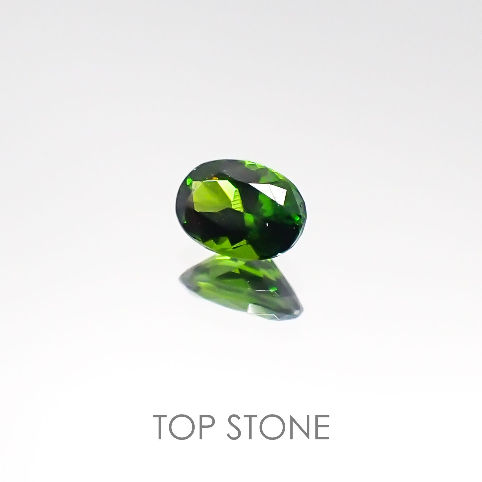 クロムダイオプサイド ロシア産 ルース 0.26ct[20084974]4.8×3.4mm前後