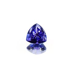 タンザナイト(宝石名タンザナイト) タンザニア産 ソ付(彩珠) 5.394ct / 11.1x11mm前後 [210310312]
