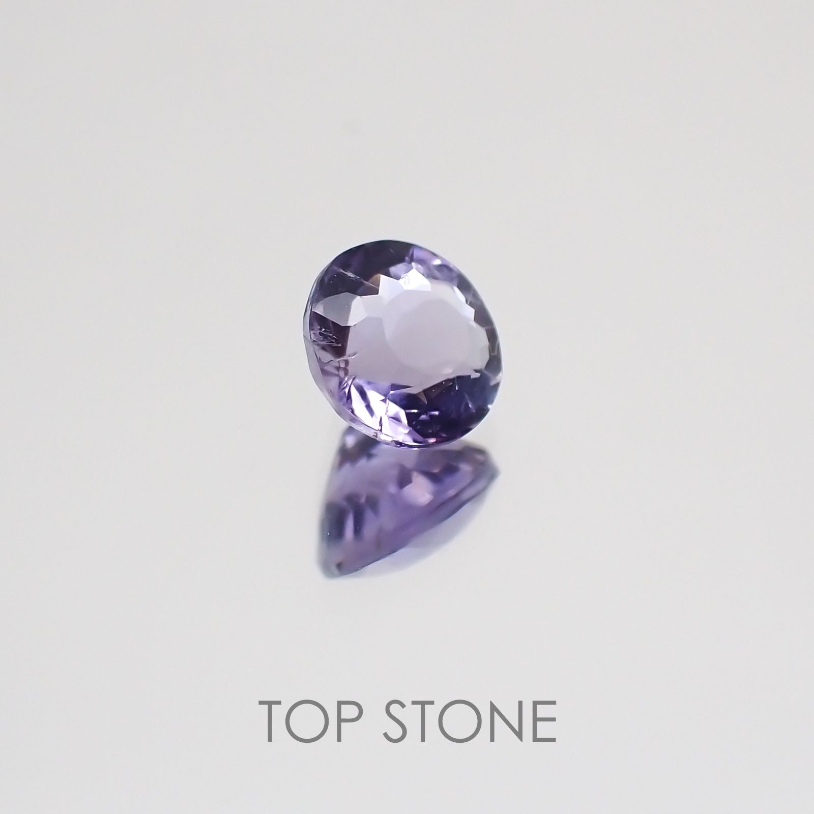 パープルスキャポライト(マリアライト) タンザニア産 ルース 0.36ct[20128754]4.4×4.4mm前後