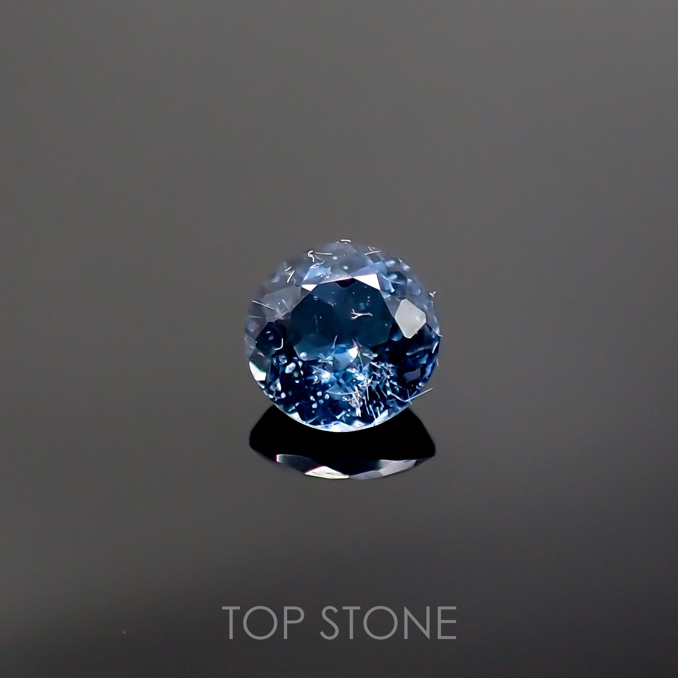 サンタマリアアクアマリン(宝石名アクアマリン) ブラジル産 0.46ct 識別済[210711898]5×5mm前後