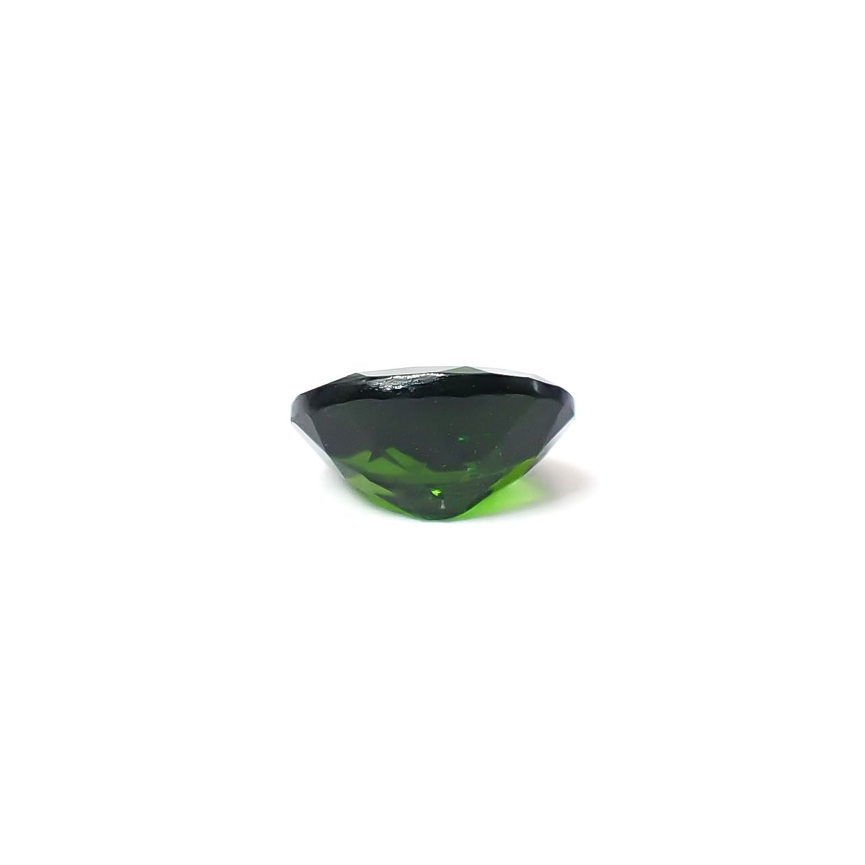 クロムダイオプサイド(宝石名クロム・ダイオプサイド)ロシア産 識別済 0.81ct / 6.9x5.1mm前後 [260432094]