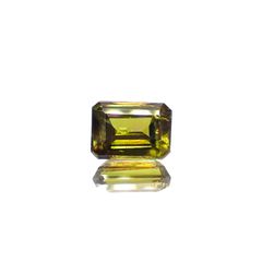 カラーチェンジスフェーン(宝石名スフェーン / カラーチェンジ・タイプ)パキスタン産 0.97ct 識別済[240627958]6.2x4.5mm前後