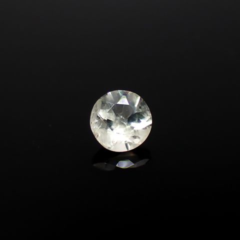 リューサイト 遊色効果あり(宝石名リューサイト)イタリア産 0.24ct 識別済[240628409]4.1x4.1mm前後