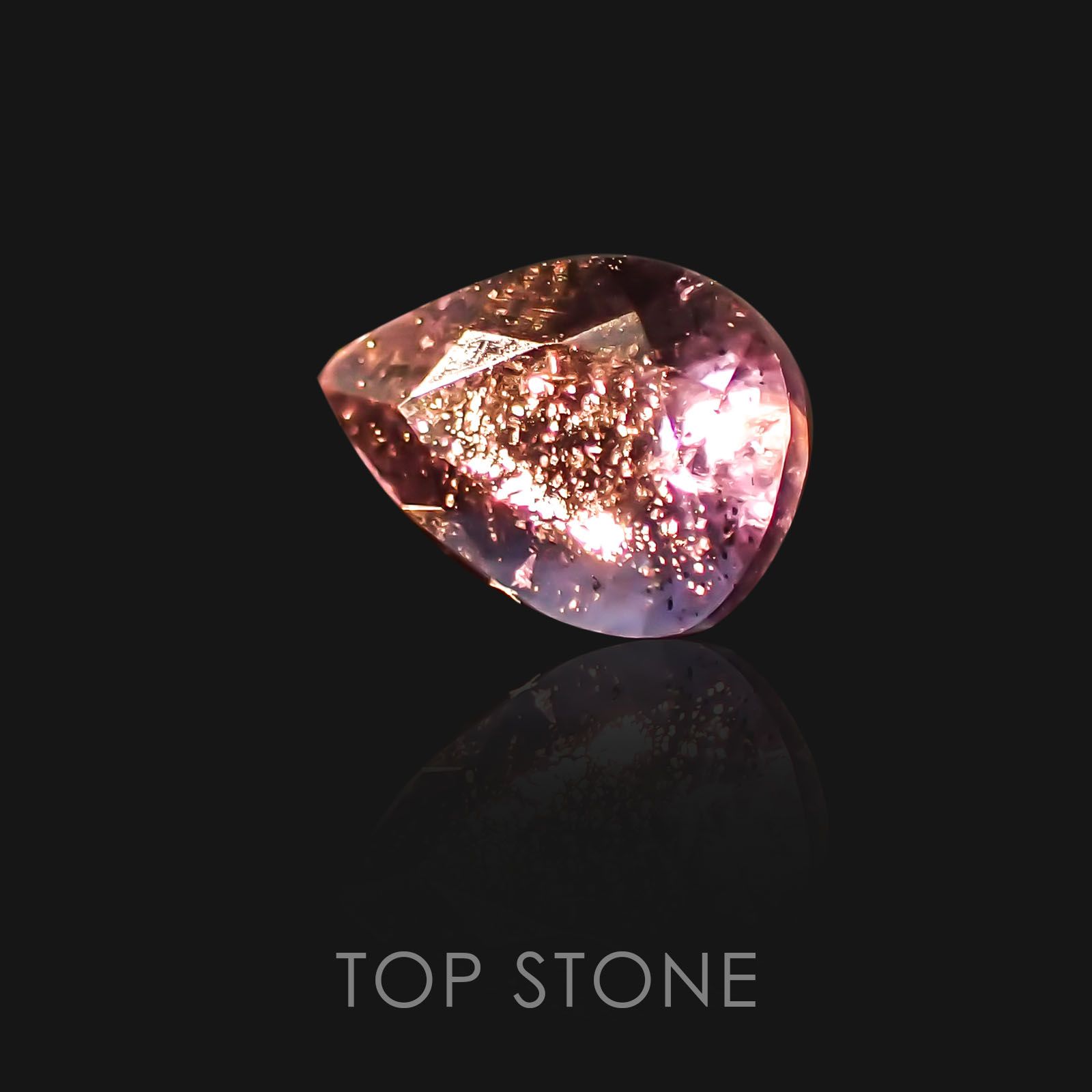 アイオライトサンストーン インド・ブラジル産 ルース 0.66ct[20128410]6.9×4.8mm前後