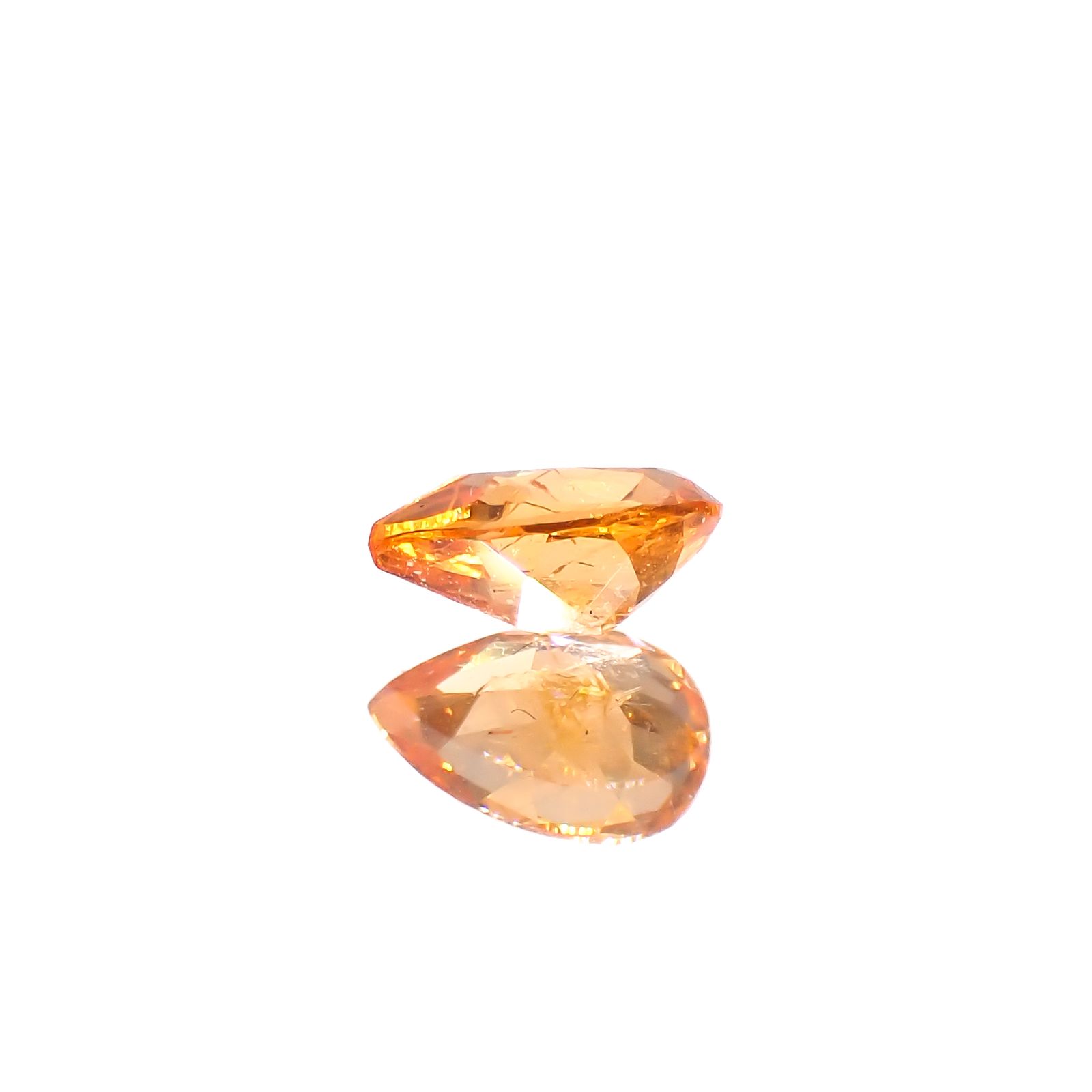 マンダリンガーネット マダガスカル産 0.31ct[240628219]5.1x3.2mm前後