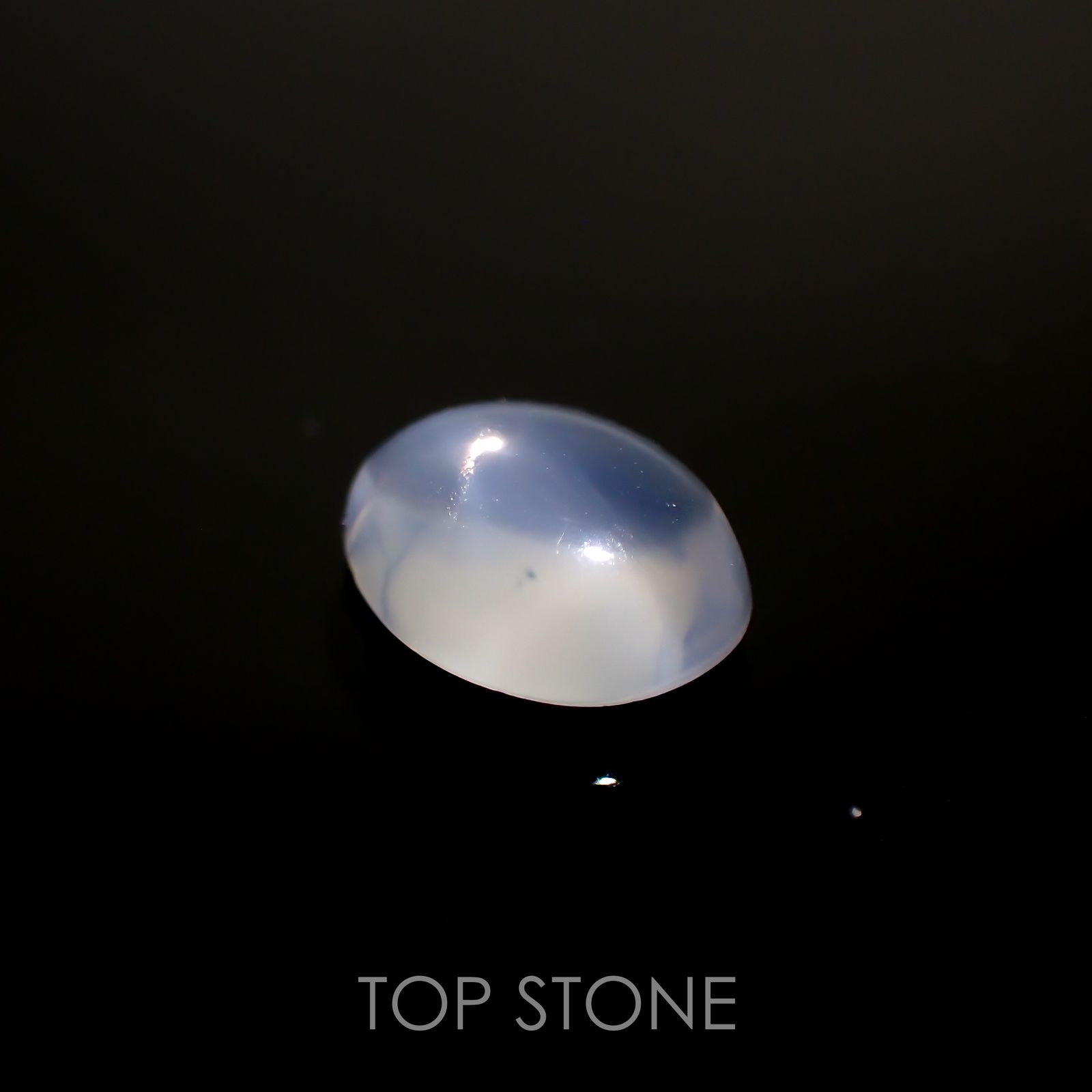 ムーンストーン(宝石名ムーンストーン)インド/スリランカ産 0.97ct 識別済[211113665]7.7x5.8mm前後
