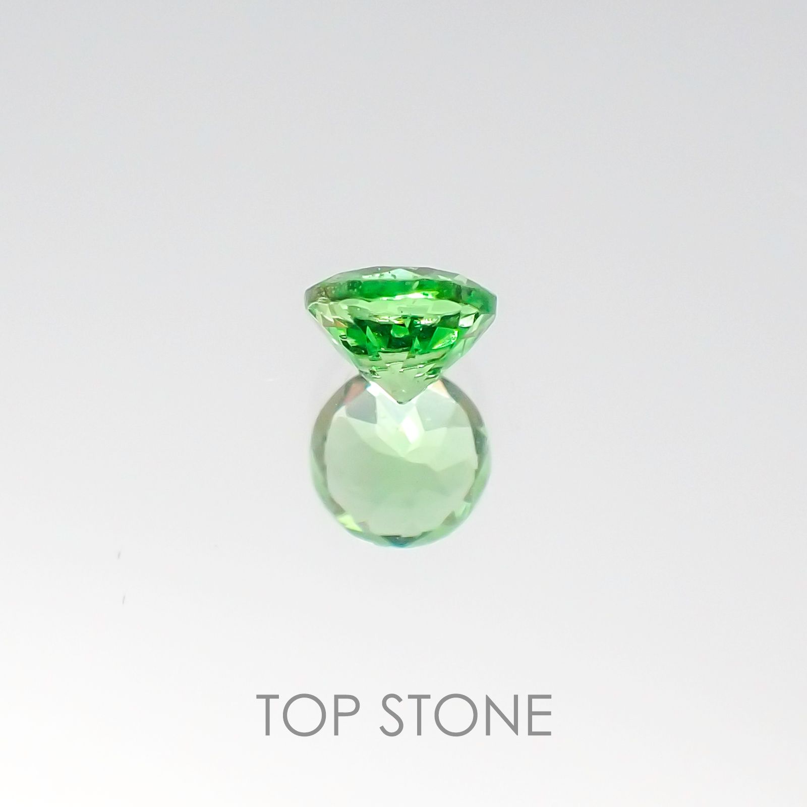 ミントガーネット ケニア産 ルース 0.3ct[20096110]3.9×3.9mm前後