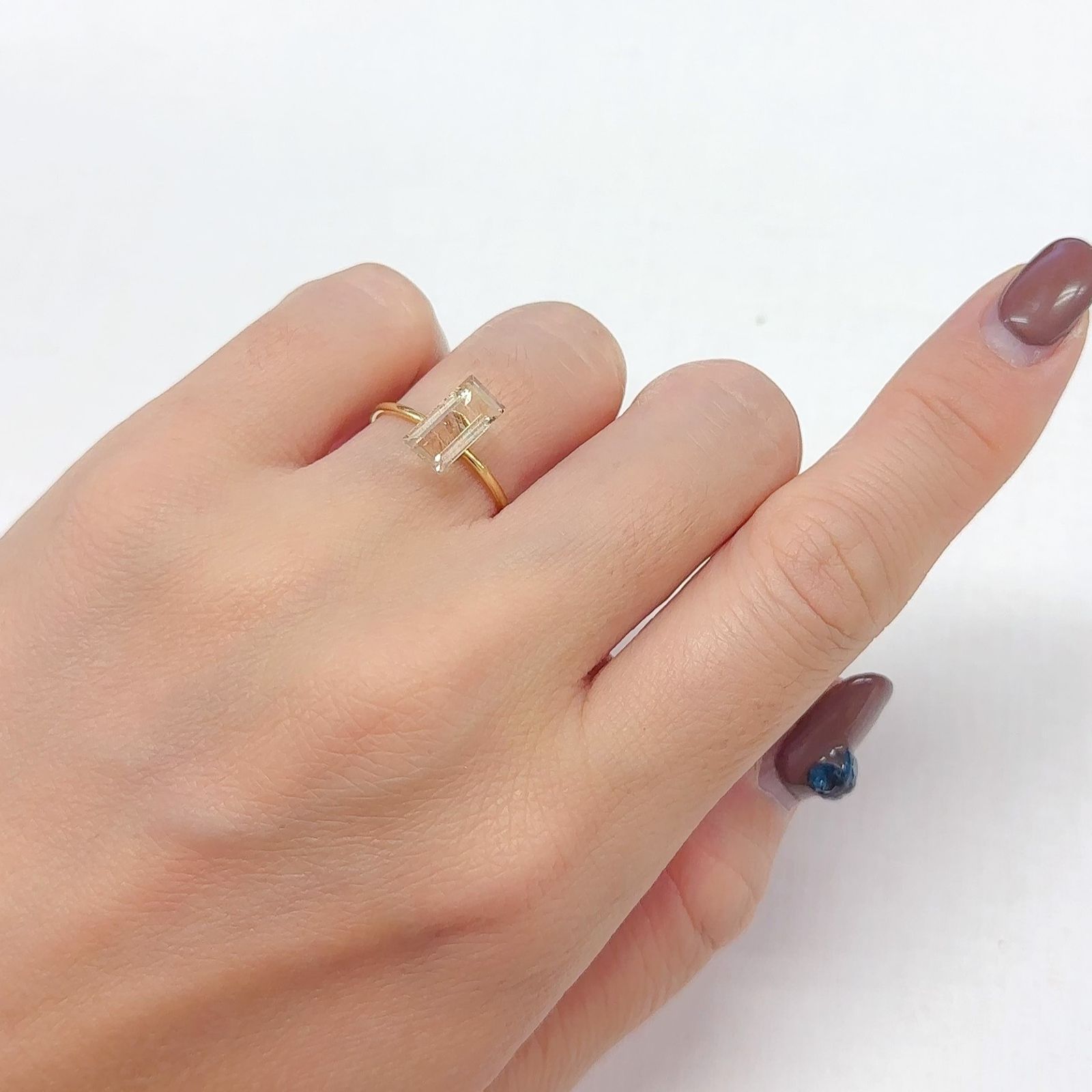 オレゴンサンストーン アメリカ・オレゴン州産 1.52ct[240628207]9.8x5mm前後