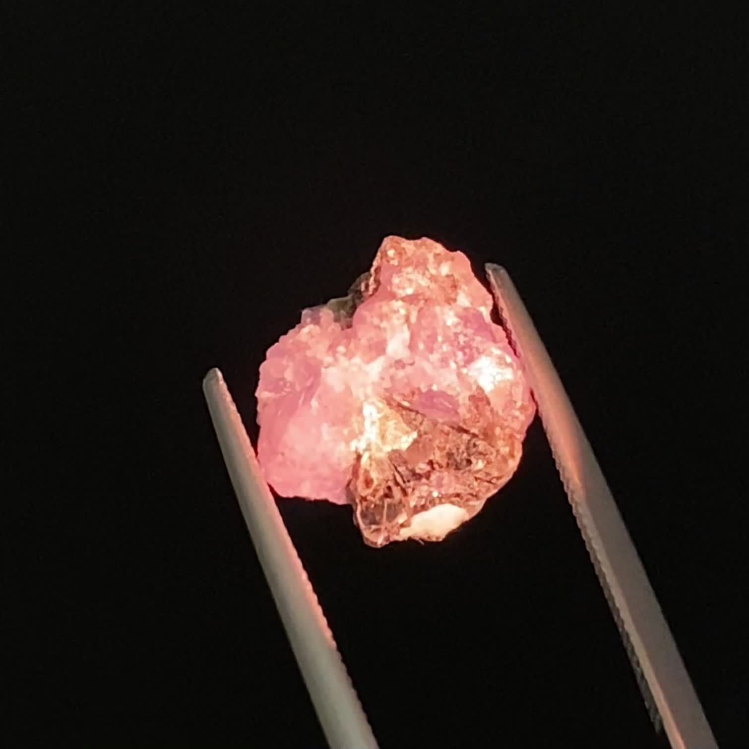 アレキサンドライト 原石 ロシア産 5.33ct[240427022]11.7x11mm前後 | TOP STONE(トップストーン)