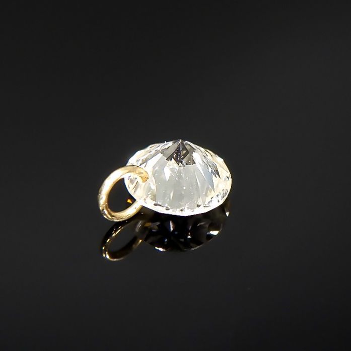 ◇La terre(ラ・テール)◇K18ダイヤモンドチャーム TTLC/SI (宝石名ダイアモンド) 0.146ct 識別済[220115346]3.1x3.1mm前後