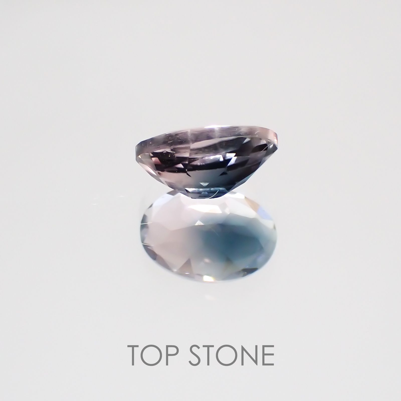 バイカラートルマリン ブラジル産 ルース 0.49ct[20129000]6×4.2mm前後