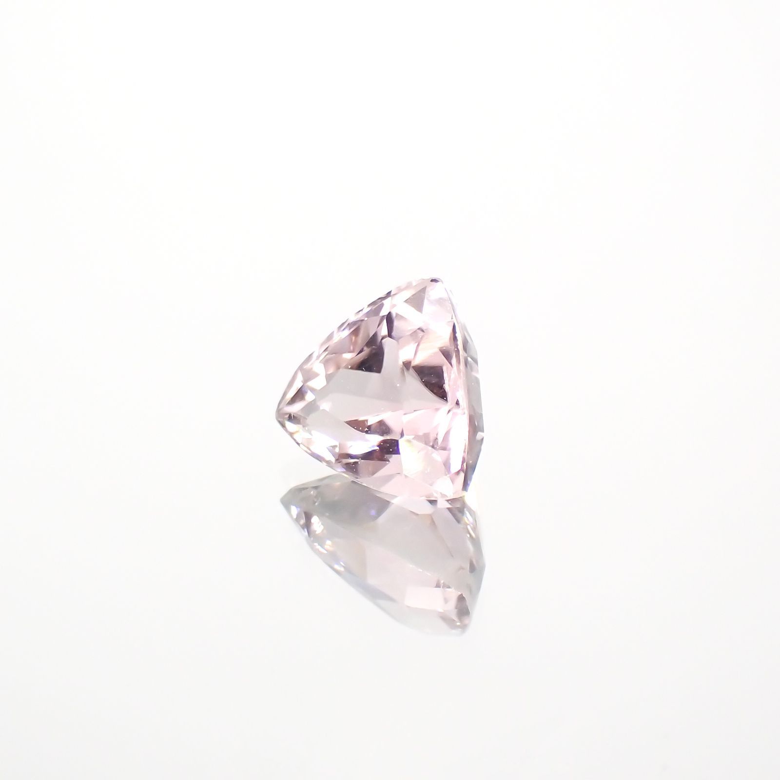 ピンクトルマリン(宝石名トルマリン)アフガニスタン産 1.06ct 識別済[230320842]6x6.9mm前後