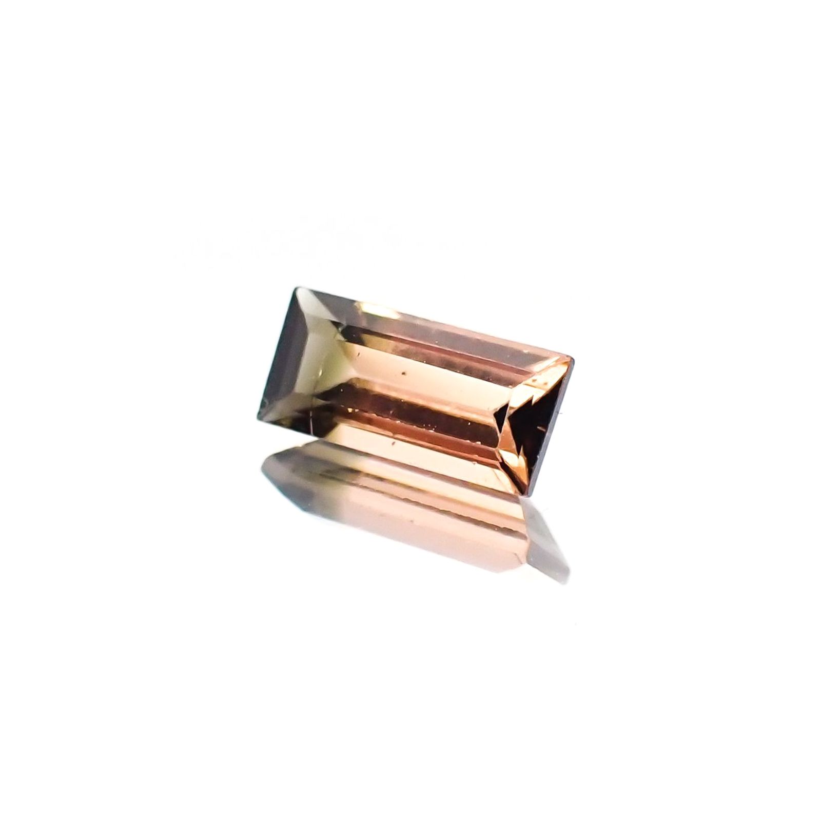 バイカラートルマリン(宝石名バイカラー・トルマリン)ブラジル産 0.56ct 識別済[231124211]7.3x3.3mm前後