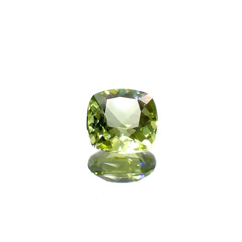 グリーンエンスタタイト(宝石名グリーン・エンスタタイト)カメルーン産 0.36ct 識別済[240125619]4.5x4.4mm前後
