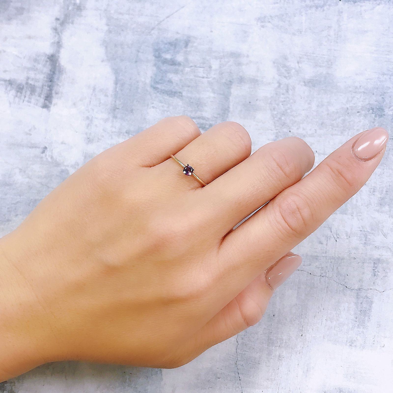 ウィンザーサファイア タンザニア・ウィンザー産 0.18ct[221219266]3.3x3.3mm前後