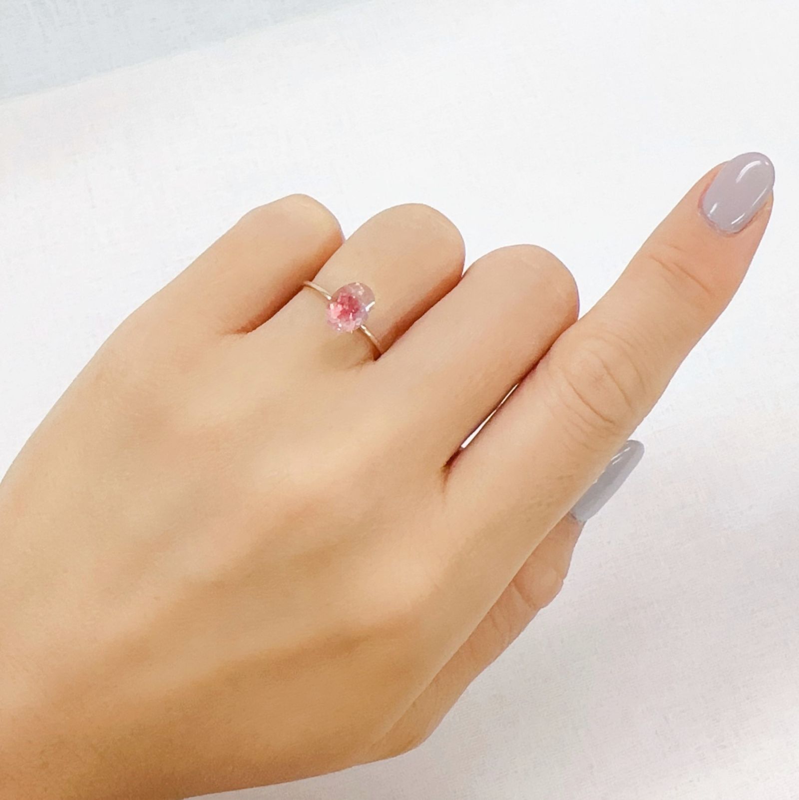 ピンククリスタルトルマリン(宝石名ピンク・トルマリン)コンゴ民主共和国産 1.44ct 識別済[230823228]8.1x6.1mm前後