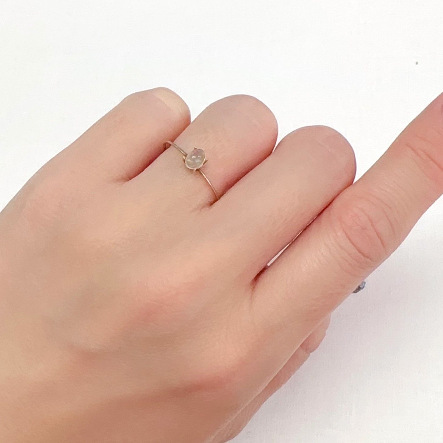 メキシコオパール メキシコ産 0.21ct[240226252]5x3.6mm前後