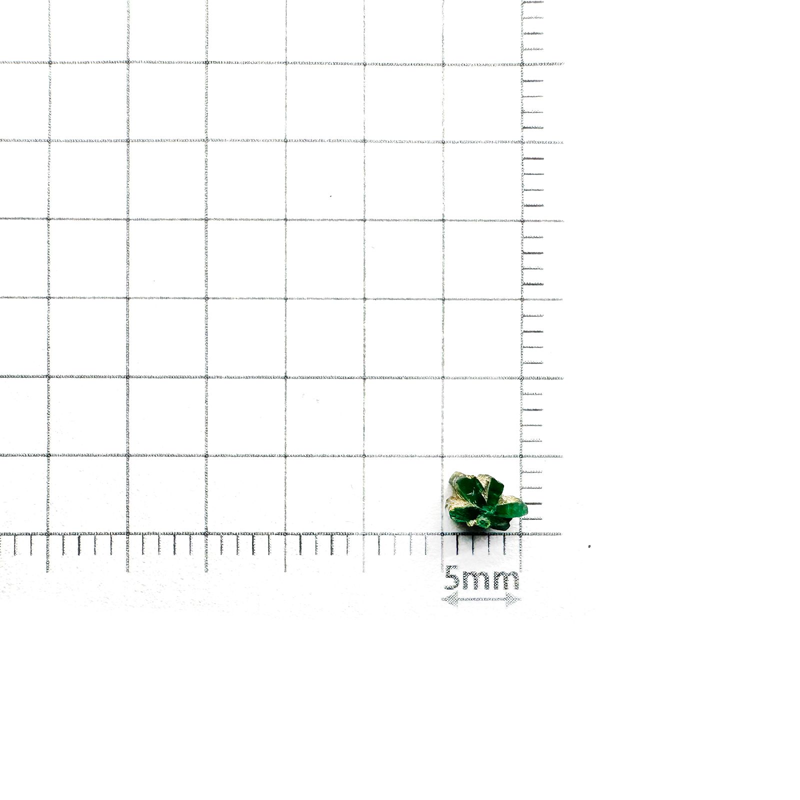逆トラピッチェエメラルド 原石 コロンビア産 0.47ct[240627849]5x3.1mm前後