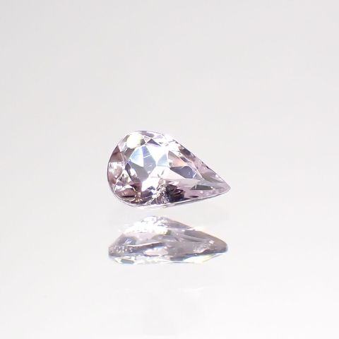 ピンクゾイサイト(宝石名ピンク・ゾイサイト)タンザニア産 0.21ct 識別済[220114938]5.1x3.1mm前後
