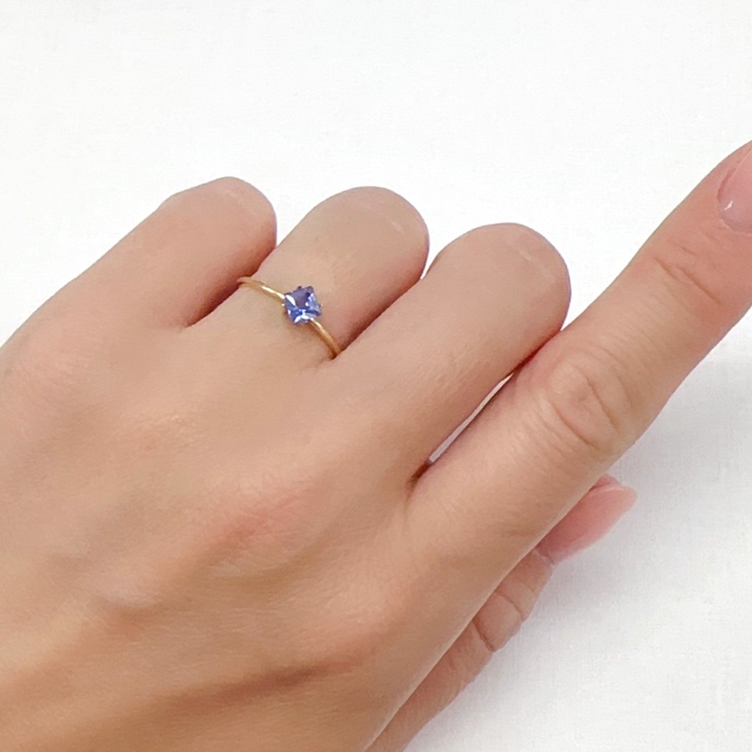 ◇プリンセスカット◇タンザナイト タンザニア産 0.35ct[240427140]4.1x4mm前後